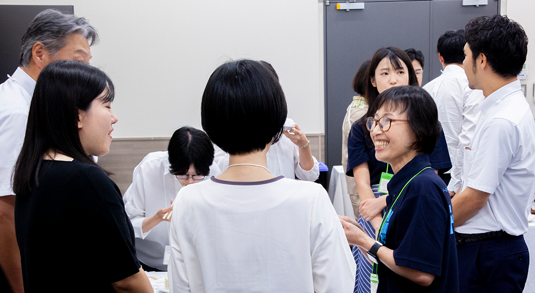 懇親会のようす